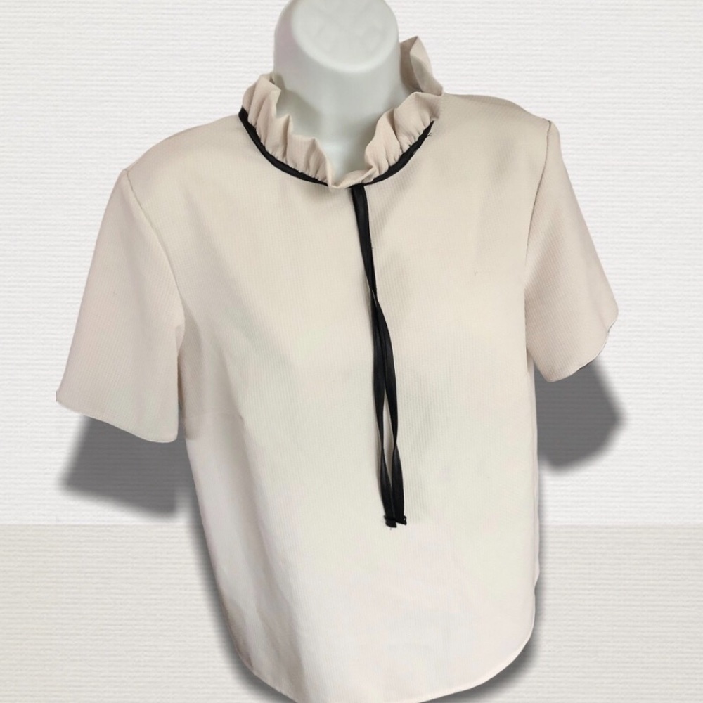 Charming vintage blouse